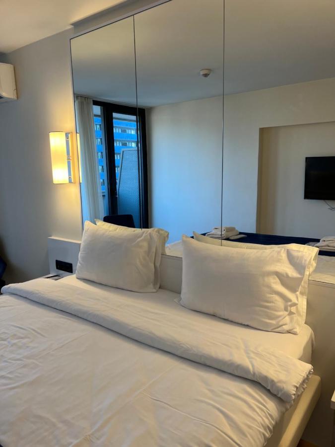 Orbi City Suites Batoumi Extérieur photo