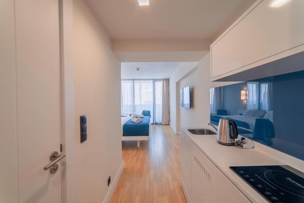 Orbi City Suites Batoumi Extérieur photo