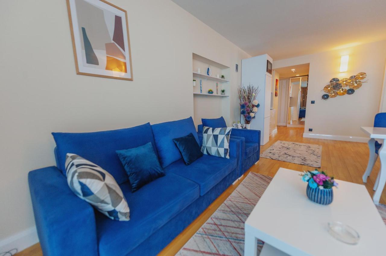 Orbi City Suites Batoumi Extérieur photo